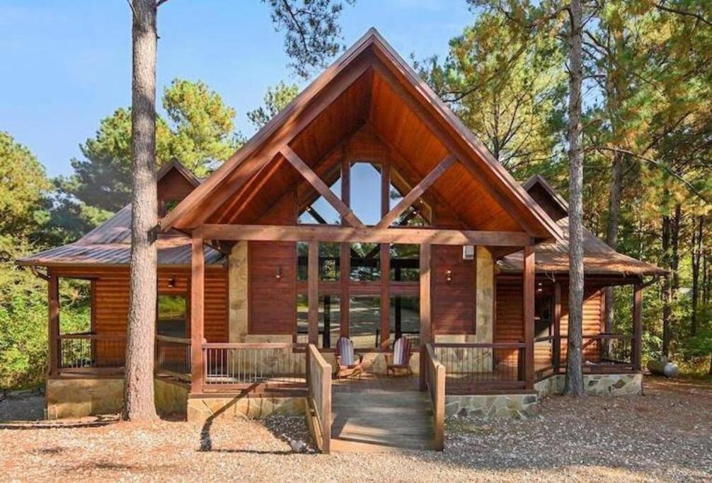 Iron Horse Lodge Sleeps 18, Games, Fire Pit, Hot Tub, Ev, More بروكن بو المظهر الخارجي الصورة