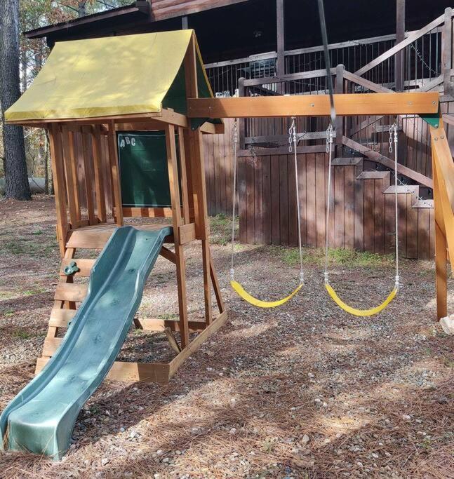 Iron Horse Lodge Sleeps 18, Games, Fire Pit, Hot Tub, Ev, More بروكن بو المظهر الخارجي الصورة