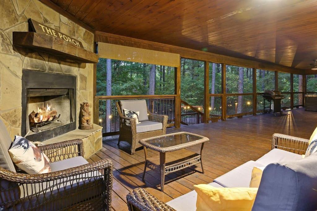 Iron Horse Lodge Sleeps 18, Games, Fire Pit, Hot Tub, Ev, More بروكن بو المظهر الخارجي الصورة